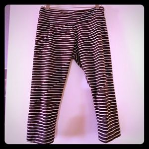 Pinstriped leggings